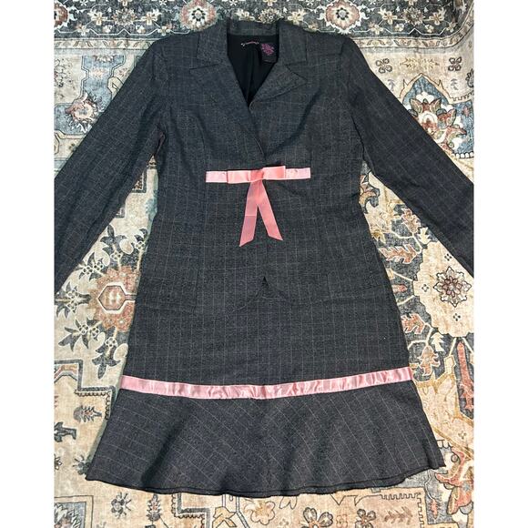 Vintage Two Piece Set Business Pin Stripe Pink Bow Iconic Girly Coquette Y2k - Picture 1 of 11